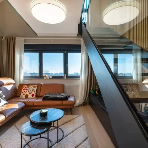 IM218052-HDR20231220